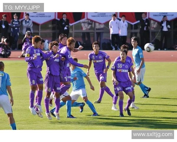 FC东京迎战札幌刚萨多争夺联赛积分巅峰对决即将上演 FC东京迎战札幌刚萨多争夺联赛积分巅峰对决即将上演