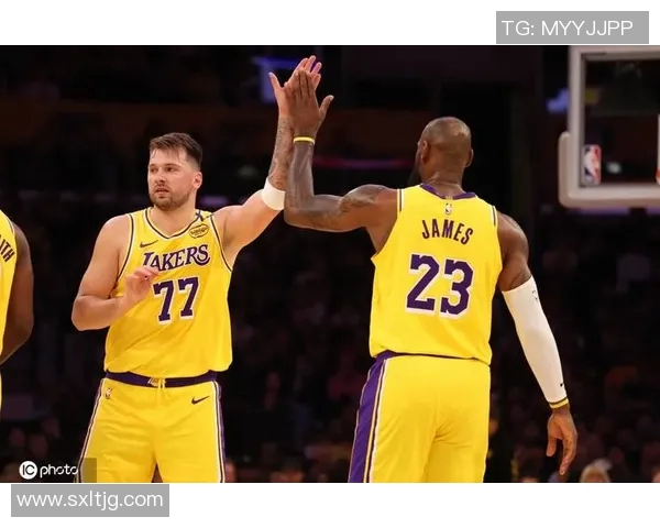 詹姆斯连续第4场得分40+，领导湖人取得四连胜